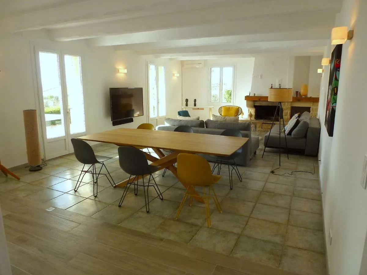 Villa Luxury Air-Con Villa, Heated Pool, Stunning Views, Nearby A Lively Village Volx
